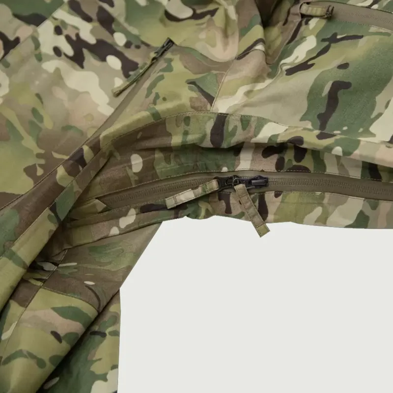 Carinthia PRG 2.0 Jacket in Multicam at JayJays Brecon
