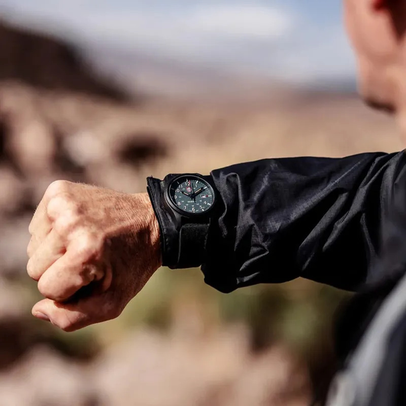 43mm Luminox Atacama Field 1960 Series Watch - Green Dial-9